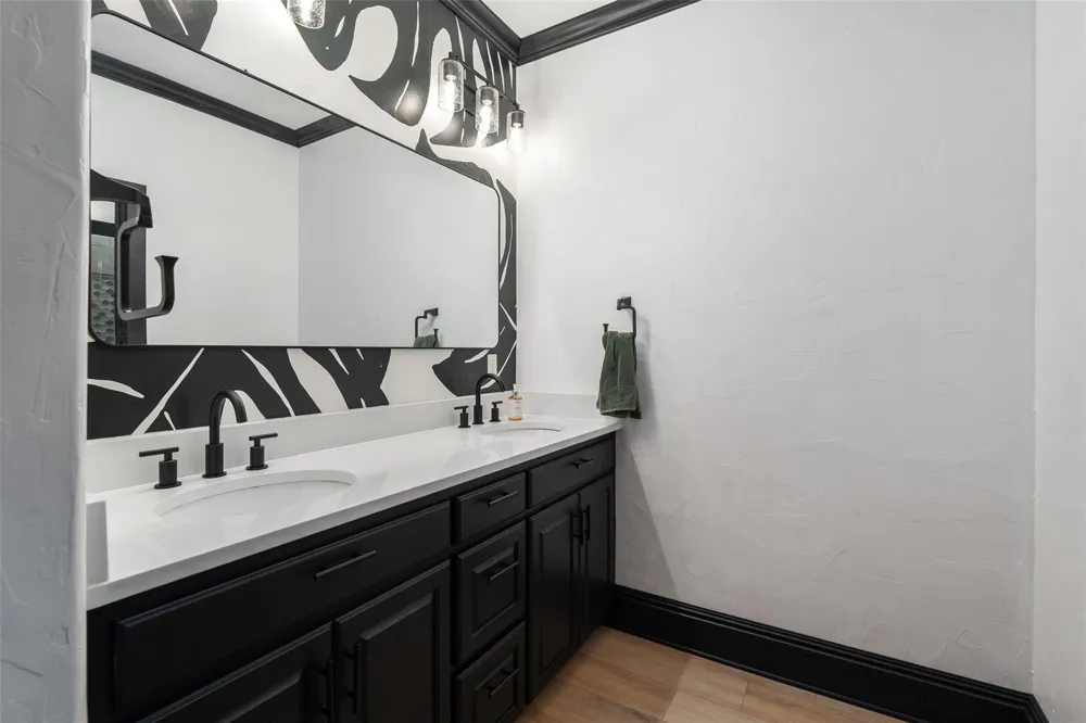 10193 County Road 4240 Kerens, TX 75144