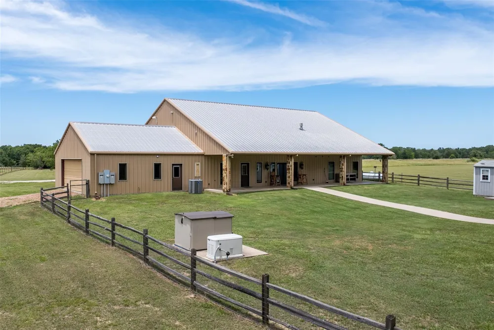 10193 County Road 4240 Kerens, TX 75144