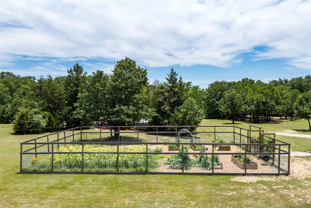 10193 County Road 4240 Kerens, TX 75144