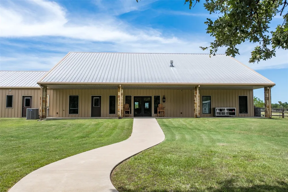 10193 County Road 4240 Kerens, TX 75144