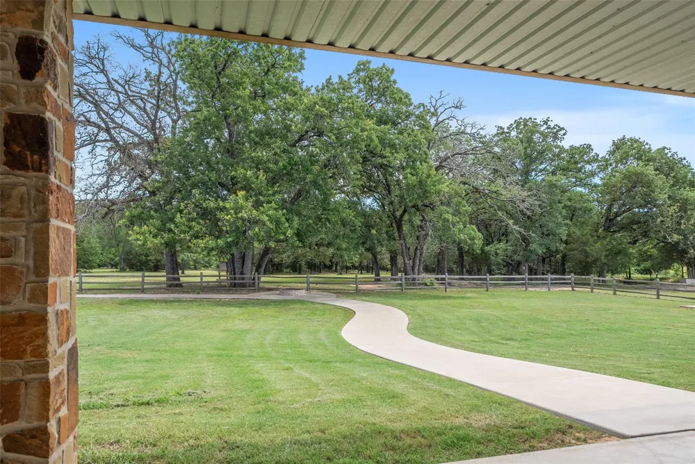 10193 County Road 4240 Kerens, TX 75144