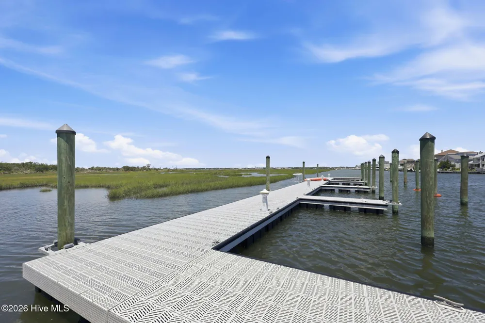 602 W Fort Macon Road #217 Atlantic Beach, NC 28512