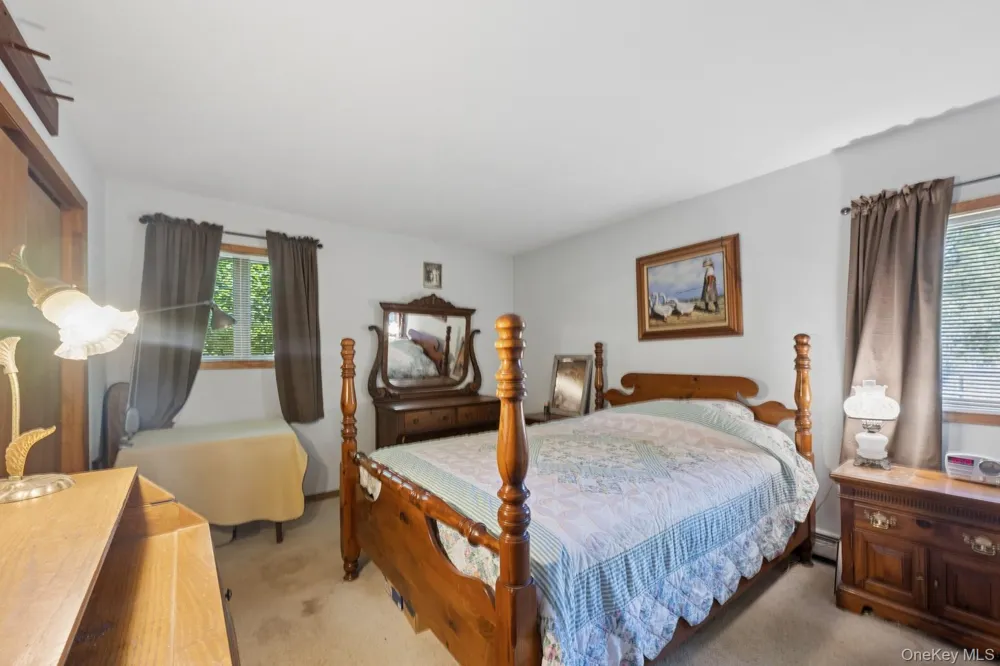 44 Aliperti Road Jamesport, NY 11947