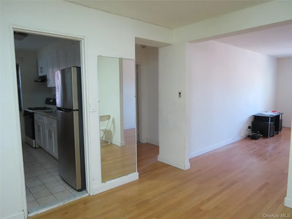 147-14 84th Road #2A Briarwood, NY 11435