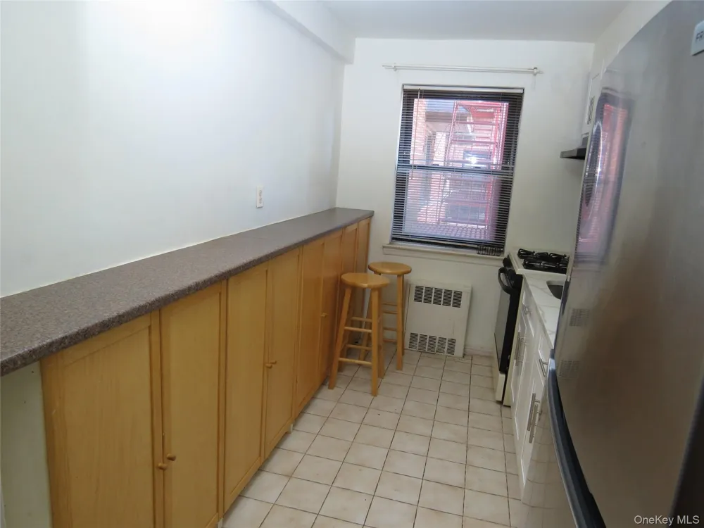 147-14 84th Road #2A Briarwood, NY 11435