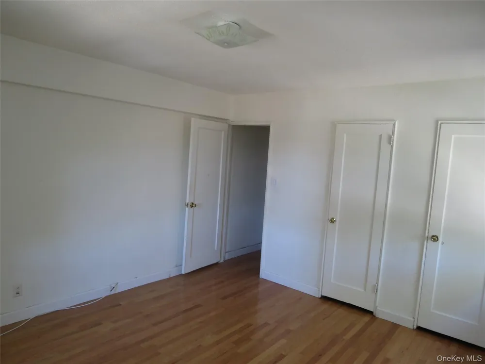 147-14 84th Road #2A Briarwood, NY 11435