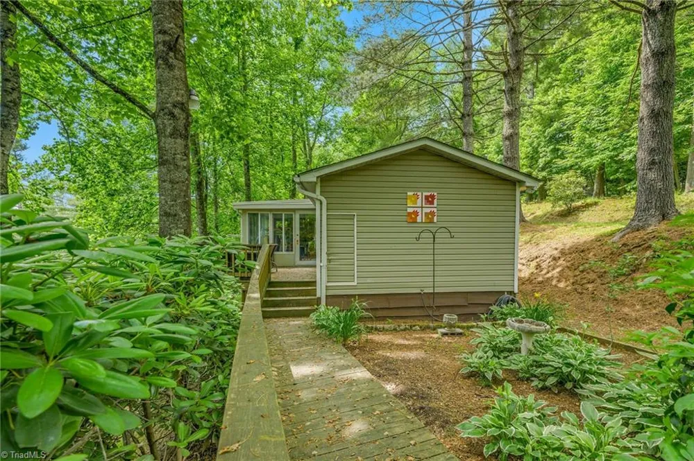 351 Laurelwood Lane Boone, NC 28607