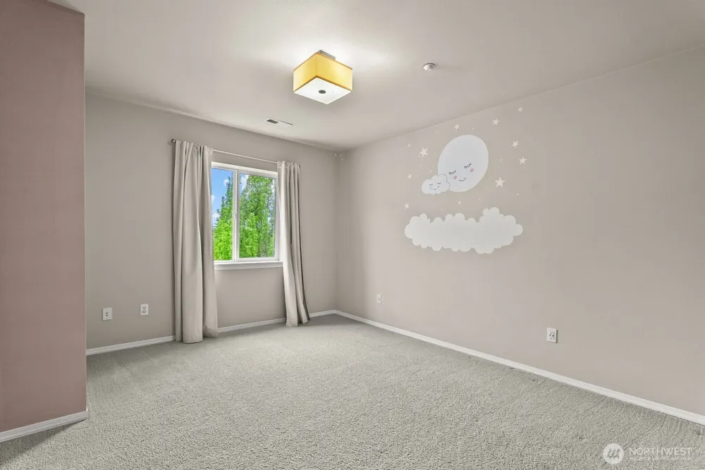 25220 104th Avenue SE #9 Kent, WA 98030