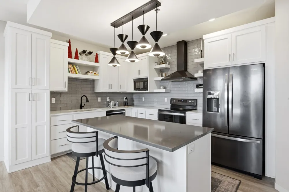 360 32nd Avenue W #607 West Fargo, ND 58078