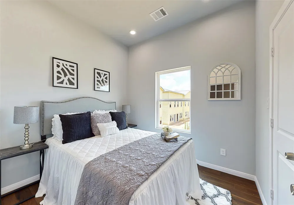 18813 Luminescent Spring, TX 77379