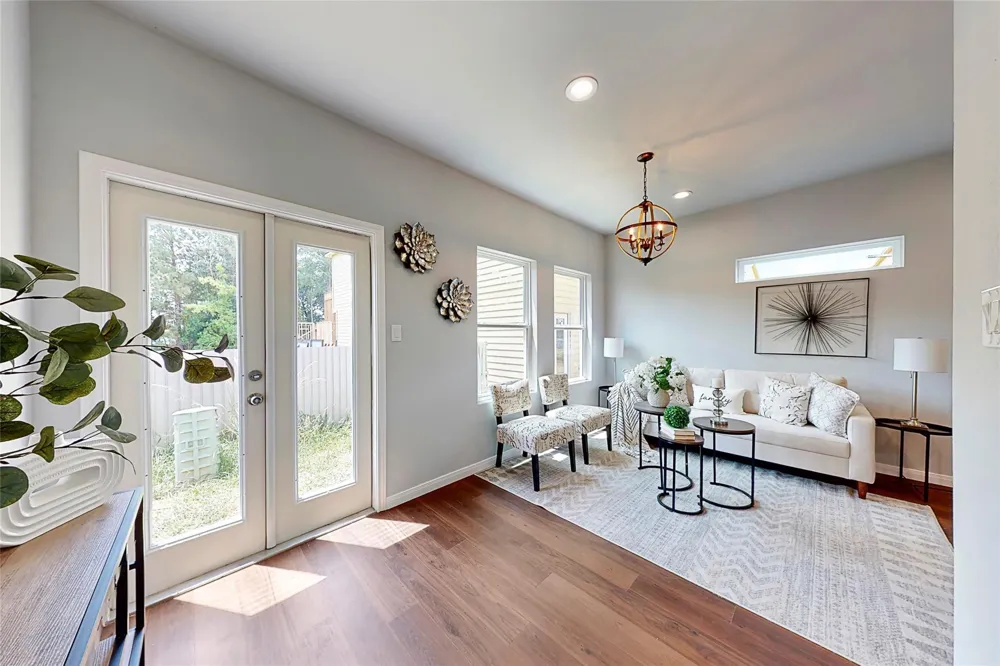 18813 Luminescent Spring, TX 77379