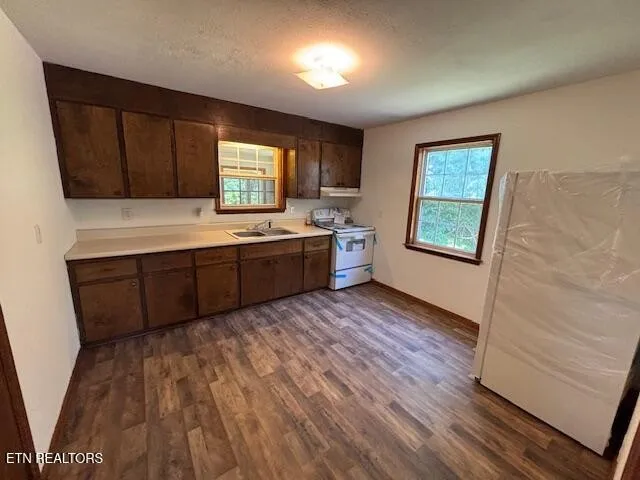 194 Patton Lane Pikeville, TN 37367