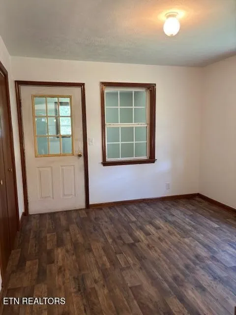 194 Patton Lane Pikeville, TN 37367