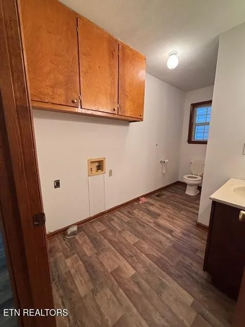 194 Patton Lane Pikeville, TN 37367