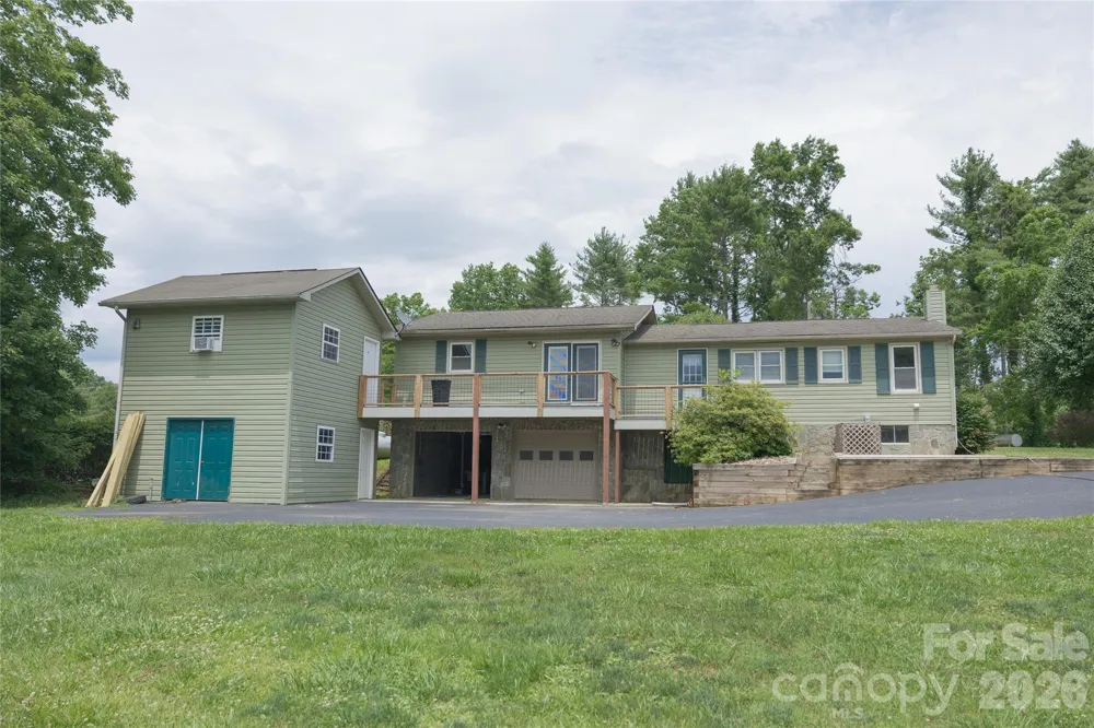 102 Phillips Road Spruce Pine, NC 28777