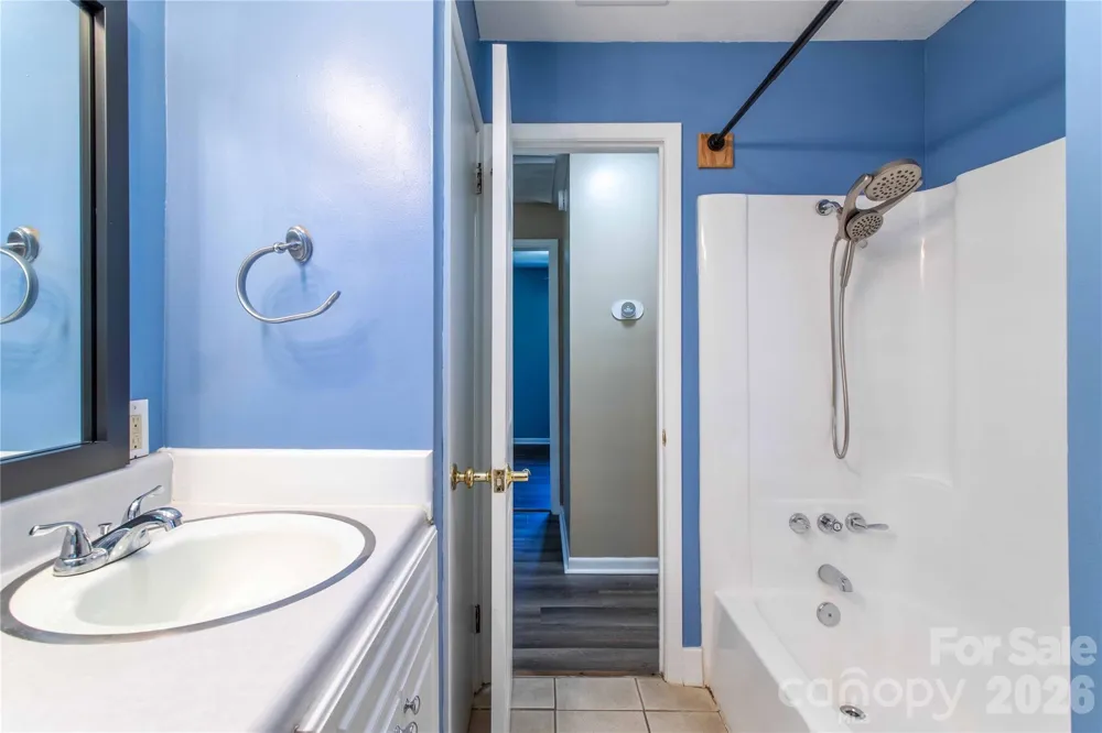 73 Cresent Drive Pisgah Forest, NC 28768