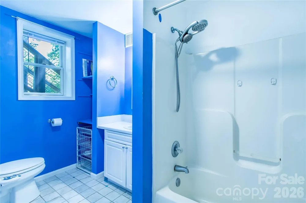 73 Cresent Drive Pisgah Forest, NC 28768