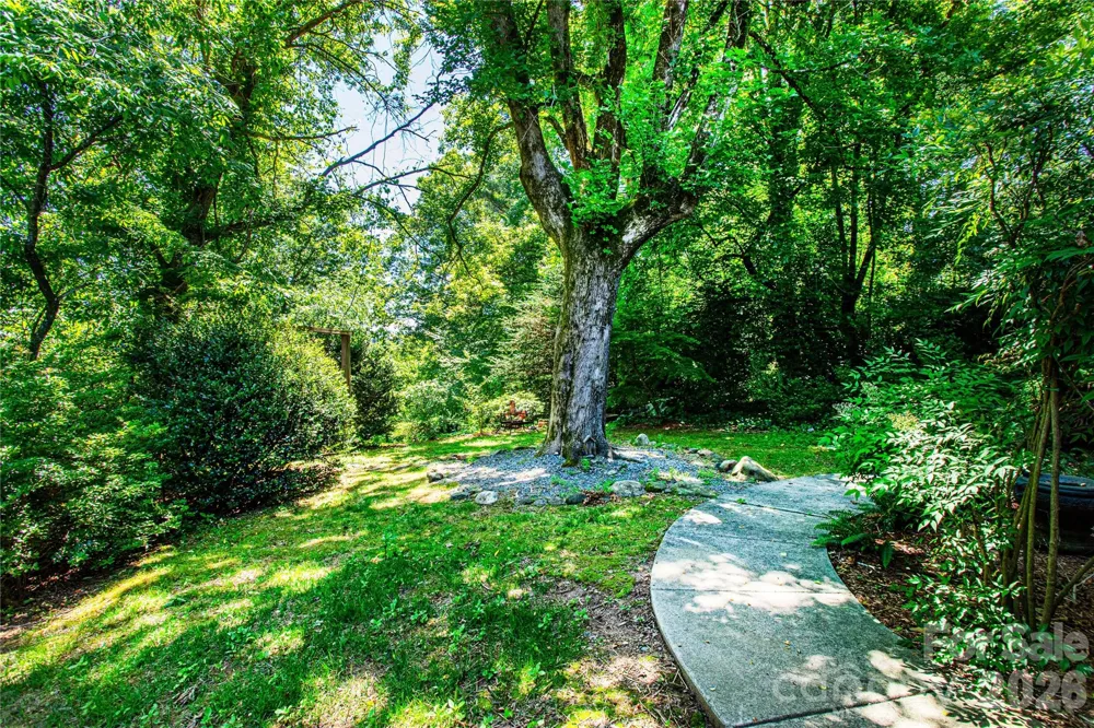 73 Cresent Drive Pisgah Forest, NC 28768