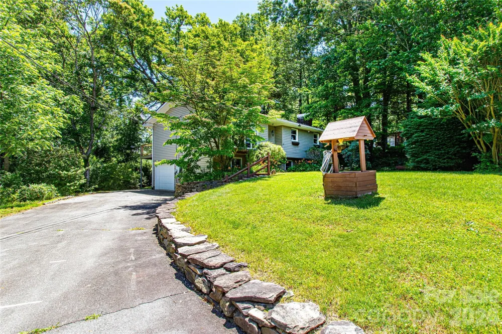 73 Cresent Drive Pisgah Forest, NC 28768