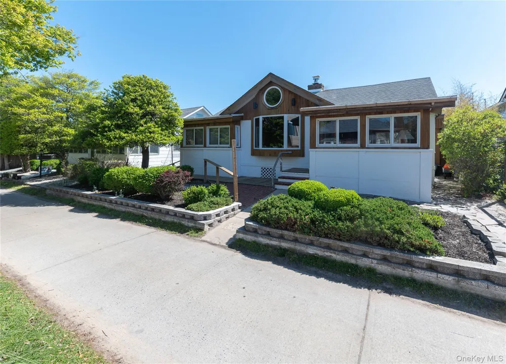 28 Ocean Road Ocean Beach, NY 11770