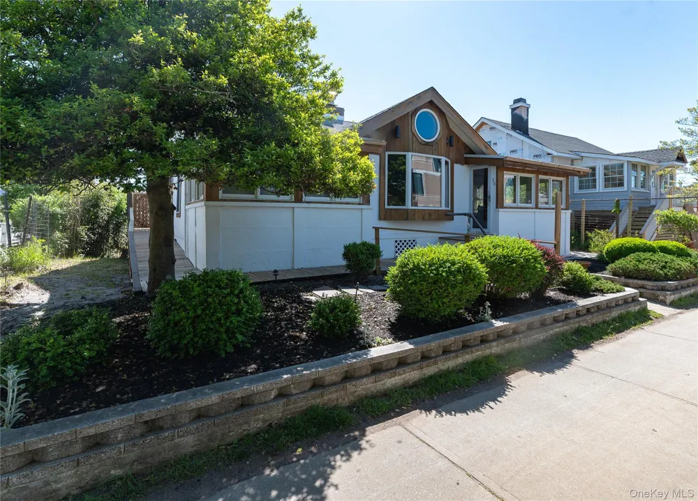 28 Ocean Road Ocean Beach, NY 11770