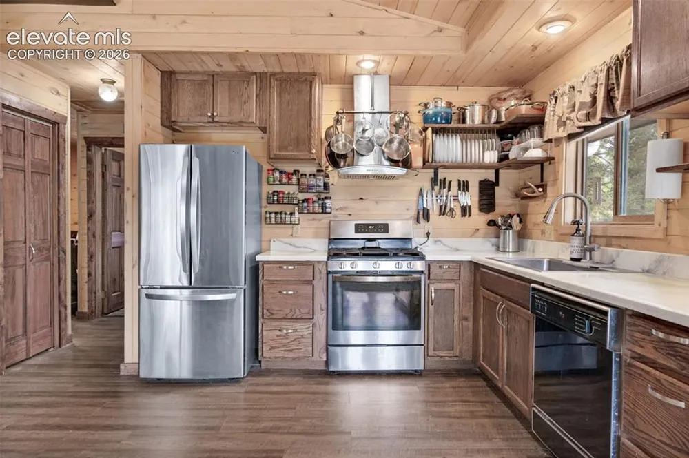 126 Aspen Circle Divide, CO 80814