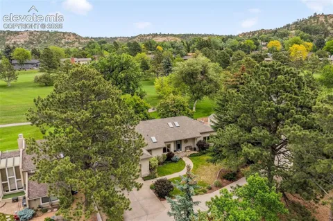 2693 Fairway Drive