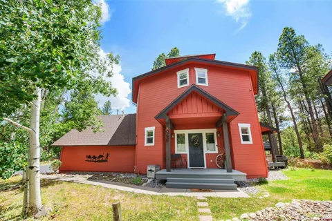 312 Woodbridge Way