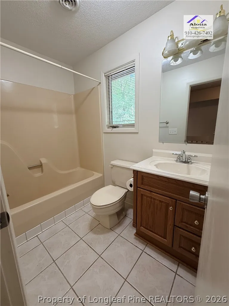 5004 Cardinal Circle Sanford, NC 27332