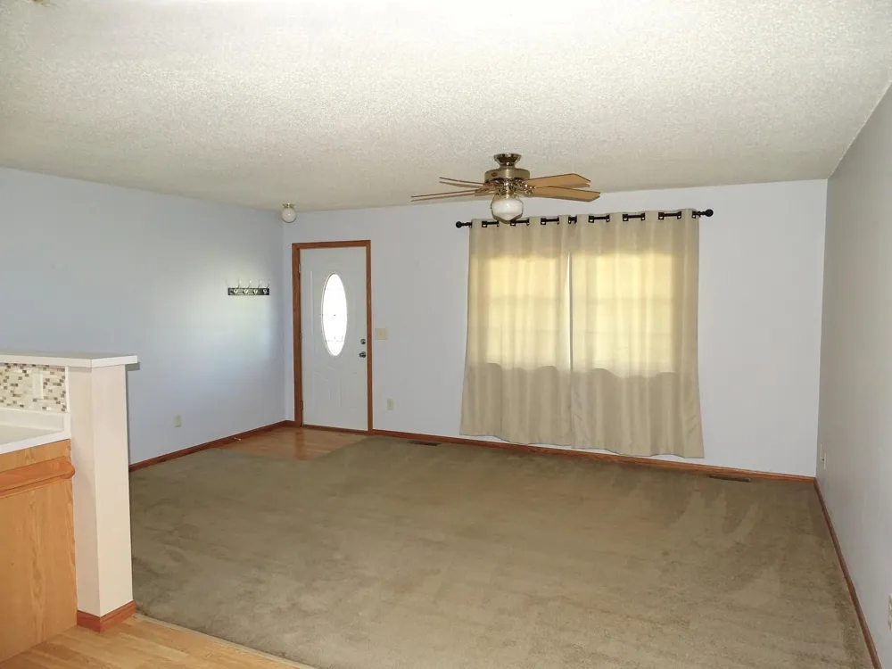 186 Country Lane Durand, WI 54736