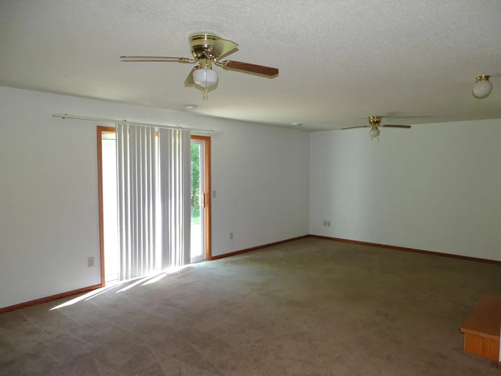 186 Country Lane Durand, WI 54736