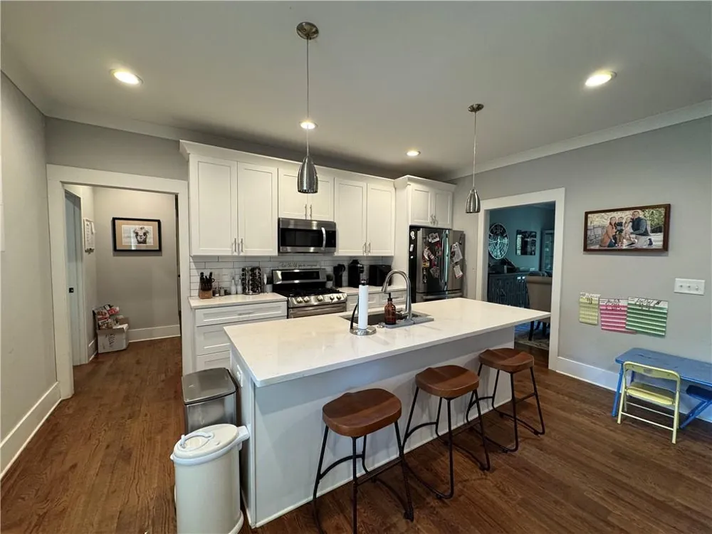 859 East Avenue #A Scottdale, GA 30079