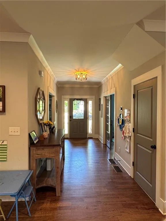 859 East Avenue #A Scottdale, GA 30079