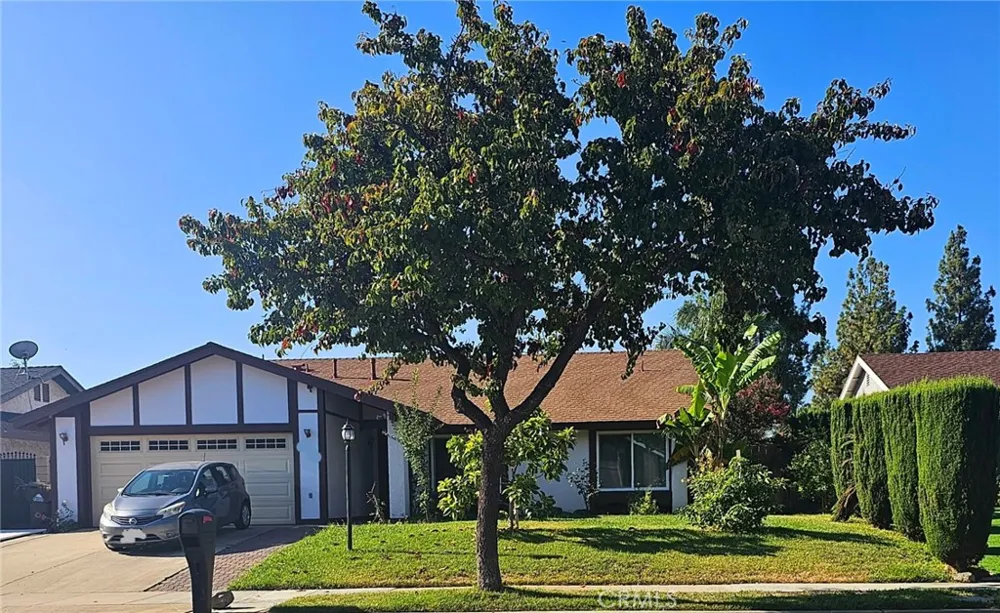 1386 E F Ontario, CA 91764