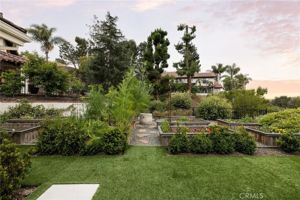 31687 Via Cervantes San Juan Capistrano, CA 92675