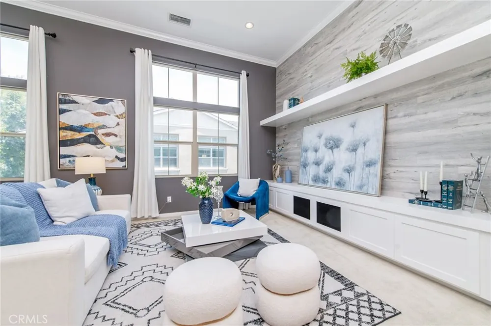 68 Rose Arch Irvine, CA 92620