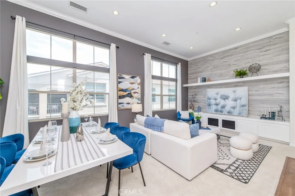 68 Rose Arch Irvine, CA 92620