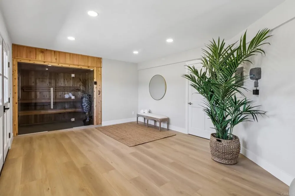 4955 Rancho Viejo Drive Del Mar, CA 92014