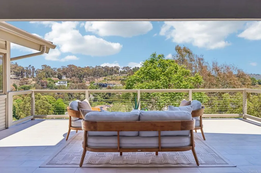 4955 Rancho Viejo Drive Del Mar, CA 92014