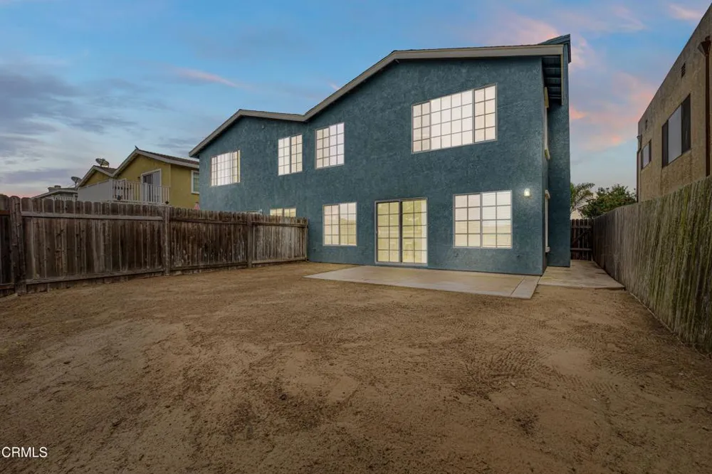 833 Dunes Street Oxnard, CA 93035