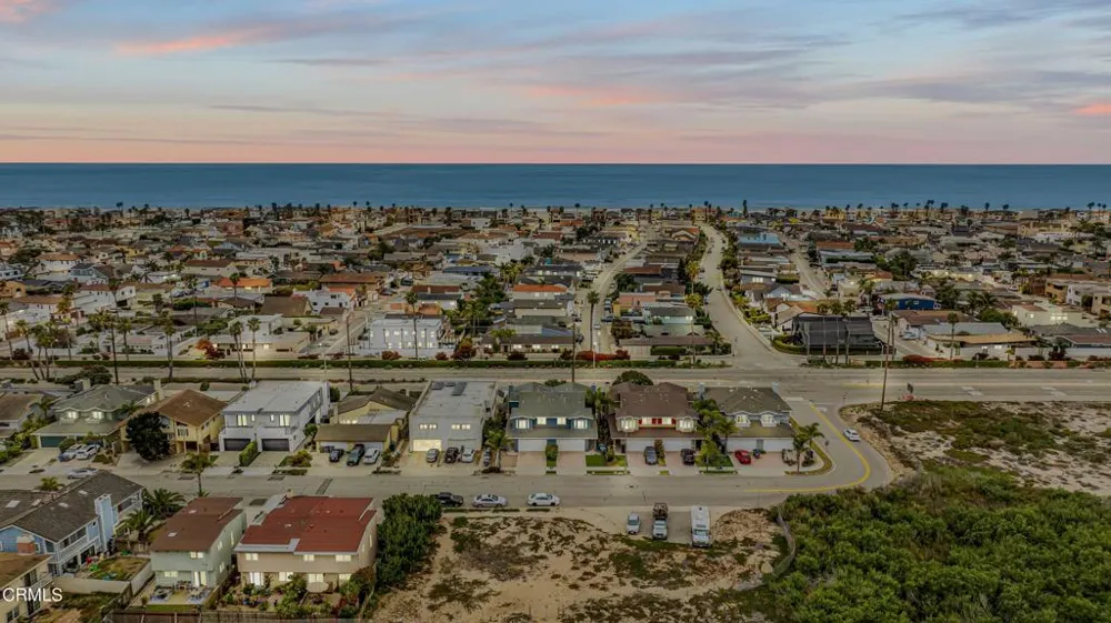 833 Dunes Street Oxnard, CA 93035