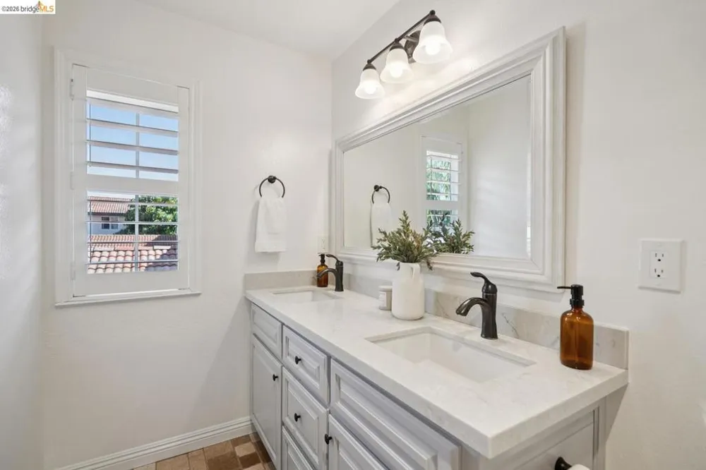 3171 Payne AVE #APT 56 San Jose, CA 95117