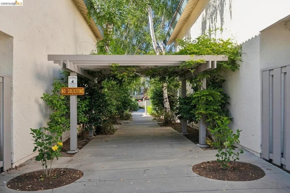 3171 Payne AVE #APT 56 San Jose, CA 95117