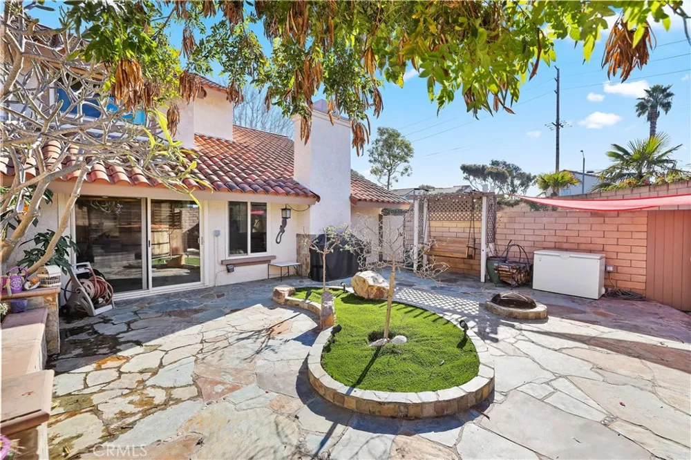 20981 Coastview Lane Huntington Beach, CA 92648
