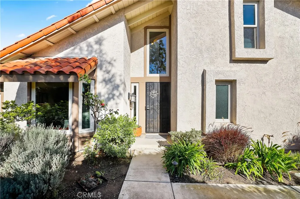 20981 Coastview Lane Huntington Beach, CA 92648