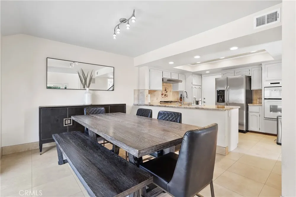 20981 Coastview Lane Huntington Beach, CA 92648