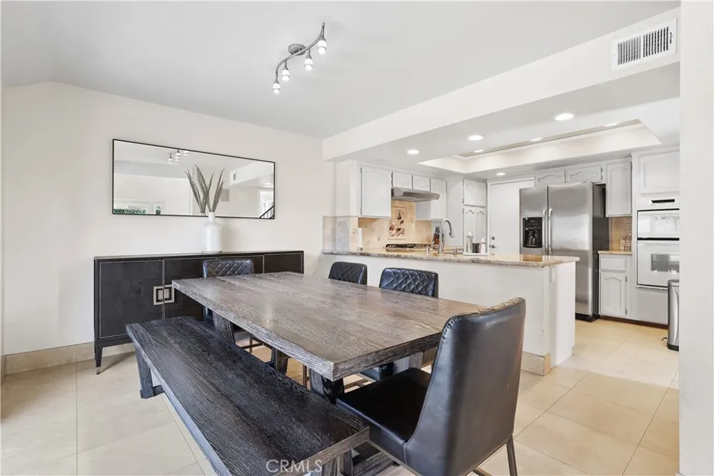 20981 Coastview Lane Huntington Beach, CA 92648