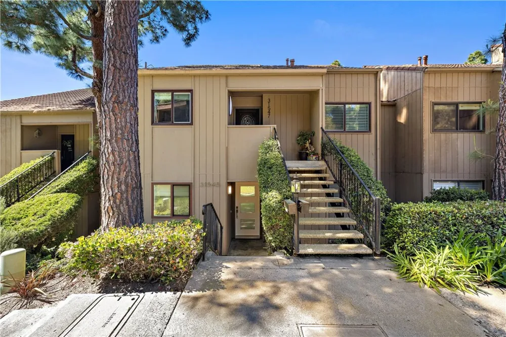 31545 E Nine Dr #37A Laguna Niguel, CA 92677