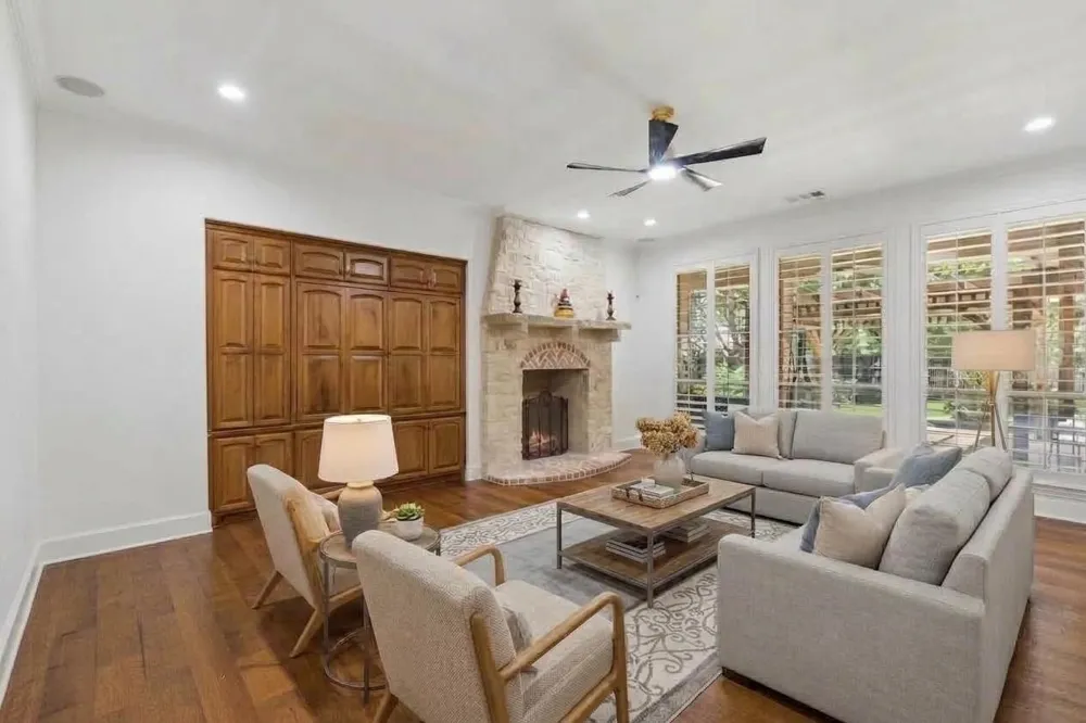 1101 King Mark Drive Lewisville, TX 75056