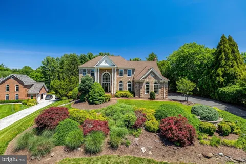 10114 NEDRA DRIVE